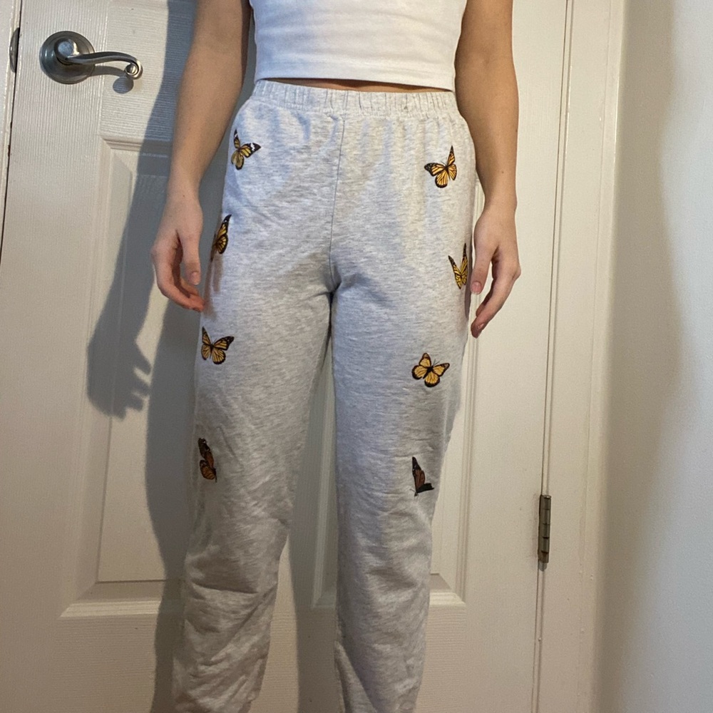 Kids butterfly sweatpants